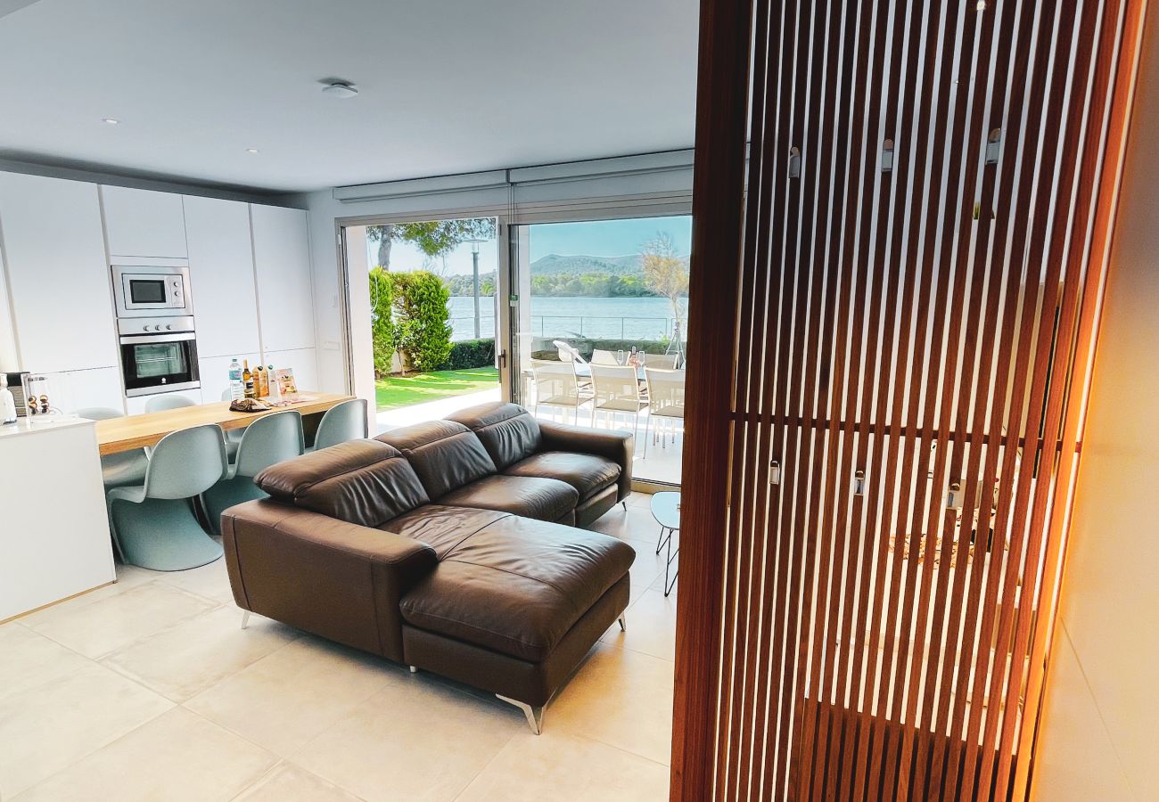 Villa in Alcudia - Chalet PAM - 1st line to sea