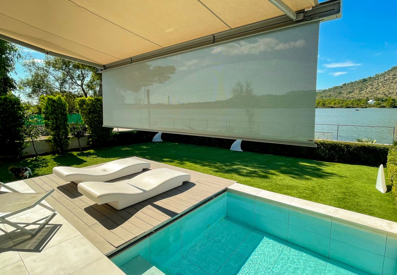 Villa in Alcudia - Chalet PAM - 1st line to sea