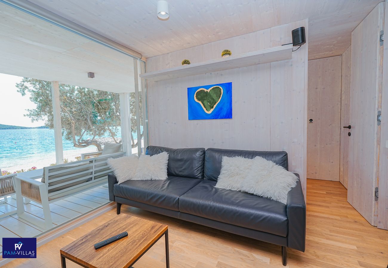 House in Drage - BUQEZ ECO RESORT - Villa 81 - direct by beach