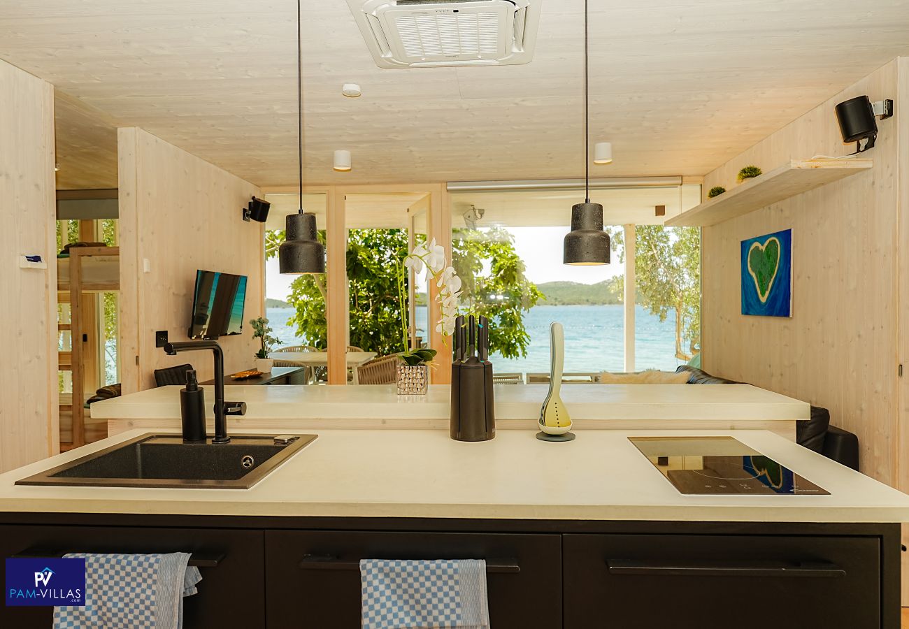 House in Drage - BUQEZ ECO RESORT - Villa 81 - direct by beach