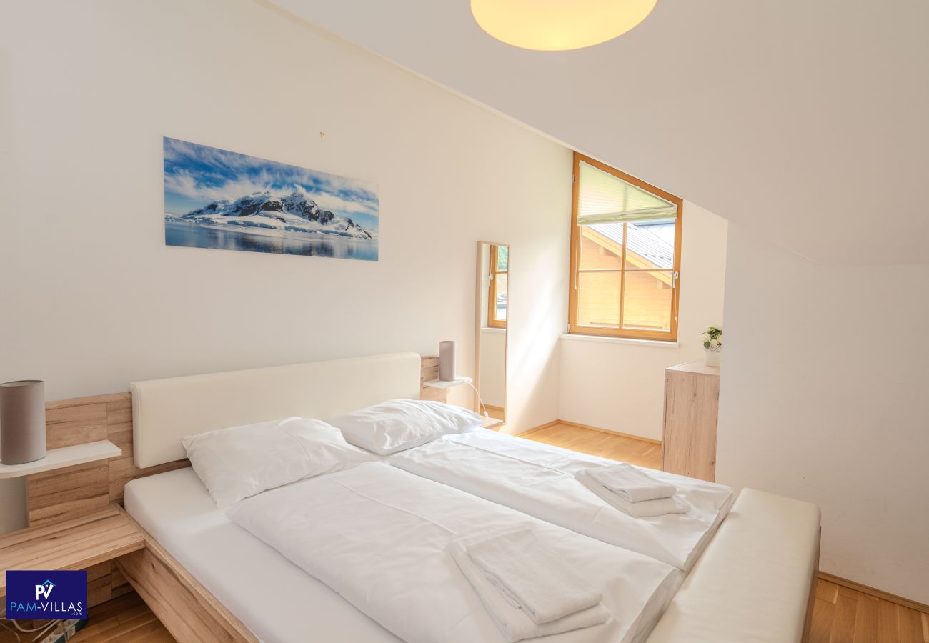 Apartment in Rauris - Modern Mountain Penthouse - at the ski slope