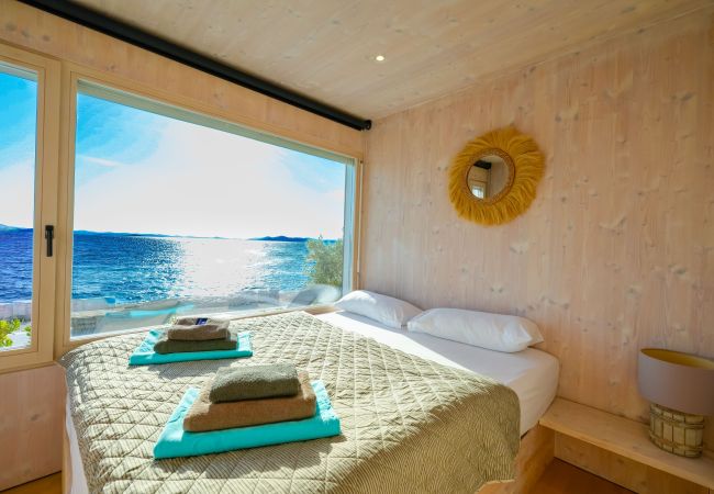 Villa in Drage - BUQEZ ECO RESORT - Beach Villa 22 - Directly by beach Villa in Drage - BUQEZ ECO RESORT - Beach Villa 22 - Directly by beach