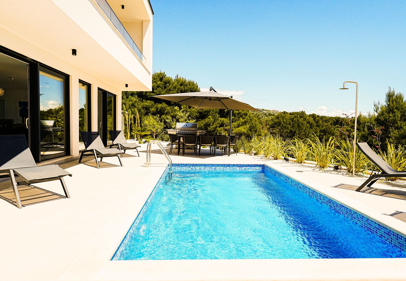 Villa in Primošten - Primosten Hills West - Branded Luxury Villa 