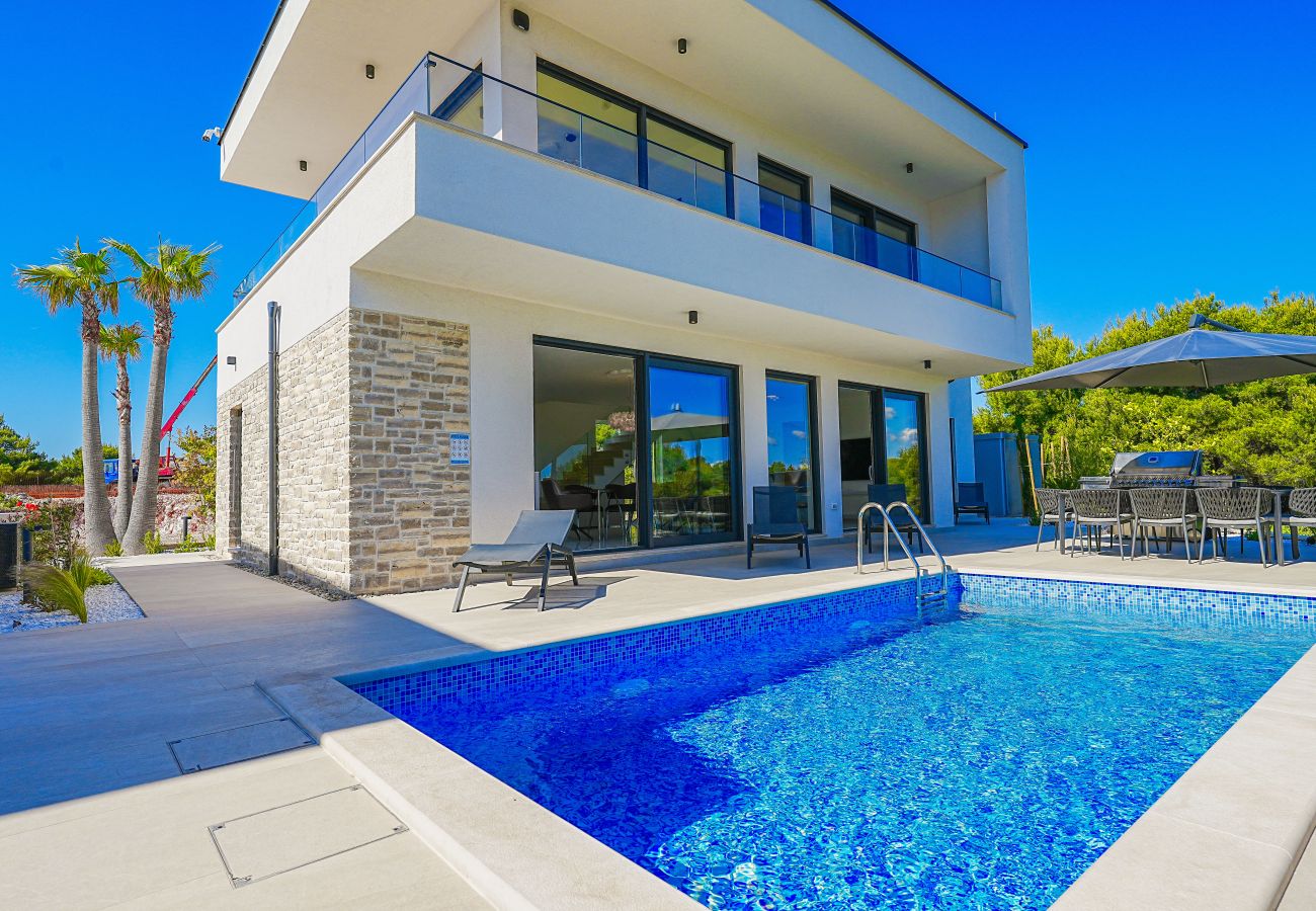 Villa in Primošten - Primosten Hills West - Branded Luxury Villa 