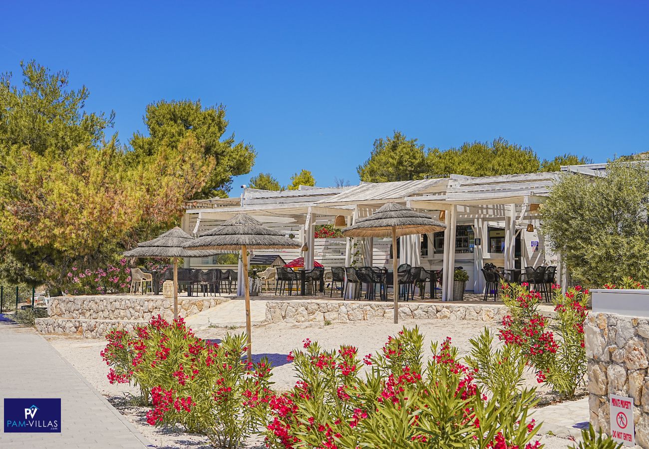 House in Drage - BUQEZ ECO RESORT - Villa 18 - Beachfront