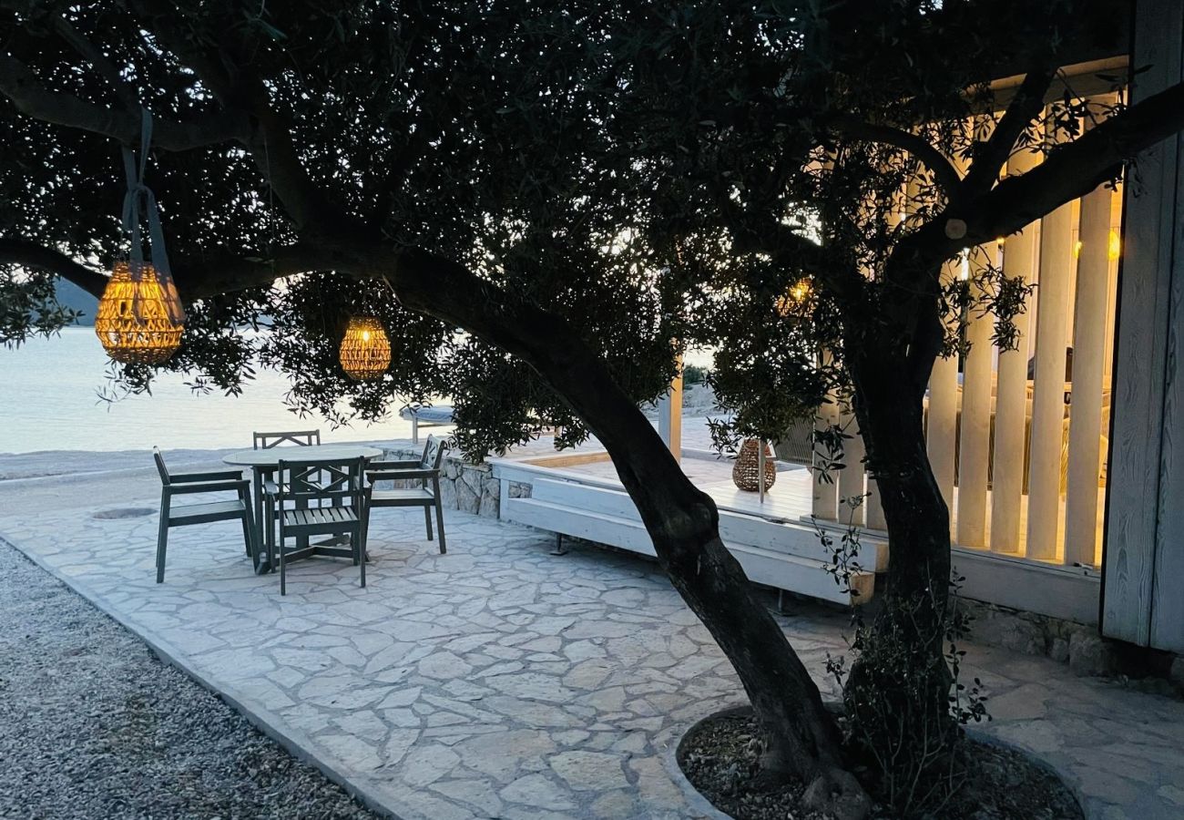 Villa in Drage - BUQEZ ECO RESORT - Villa 27 - directly by beach