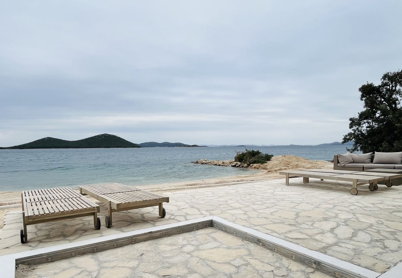 Villa in Drage - BUQEZ ECO RESORT - Villa 27 - directly by beach