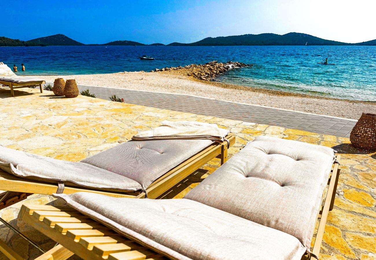 Villa in Drage - BUQEZ ECO RESORT - Villa 27 - directly by beach