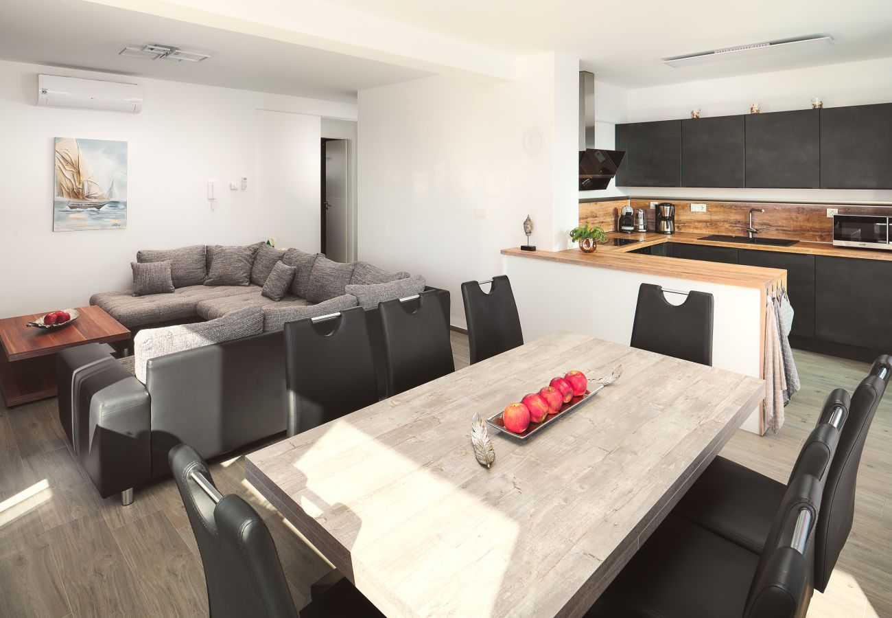 Villa in Šibenik - Villa Ocean Breeze - Ocean view - 2 Kitchen