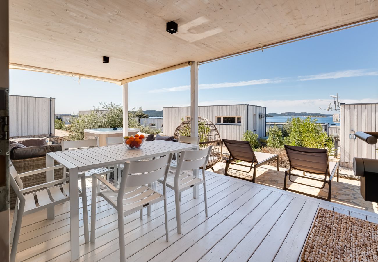 Bungalow/Linked villa in Drage - BUQEZ ECO RESORT - Villa 3 - by the sea