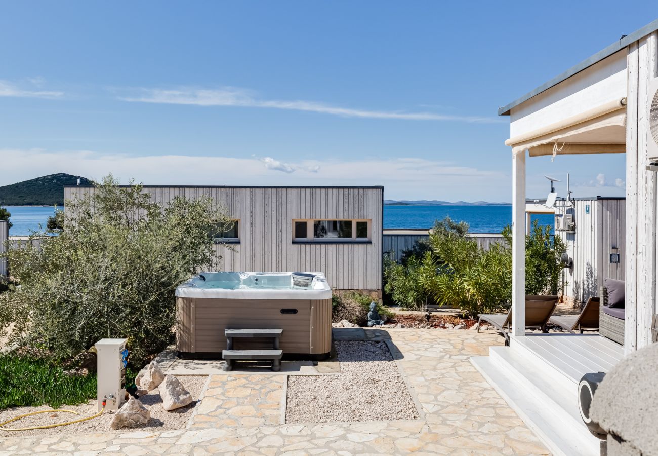 Bungalow/Linked villa in Drage - BUQEZ ECO RESORT - Villa 3 - by the sea