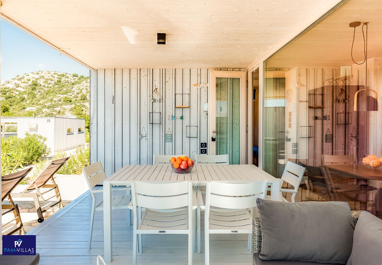 Bungalow/Linked villa in Drage - BUQEZ ECO RESORT - Villa 3 - by the sea