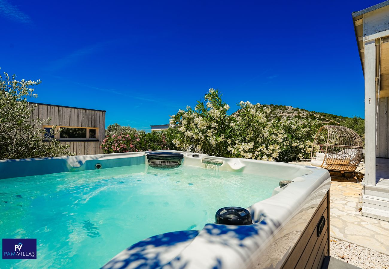 Bungalow/Linked villa in Drage - BUQEZ ECO RESORT - Villa 3 - by the sea