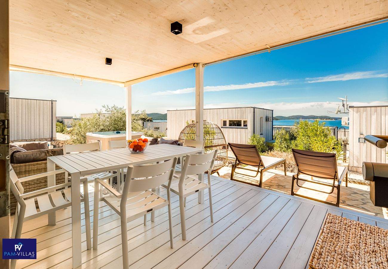 Bungalow/Linked villa in Drage - BUQEZ ECO RESORT - Villa 3 - by the sea