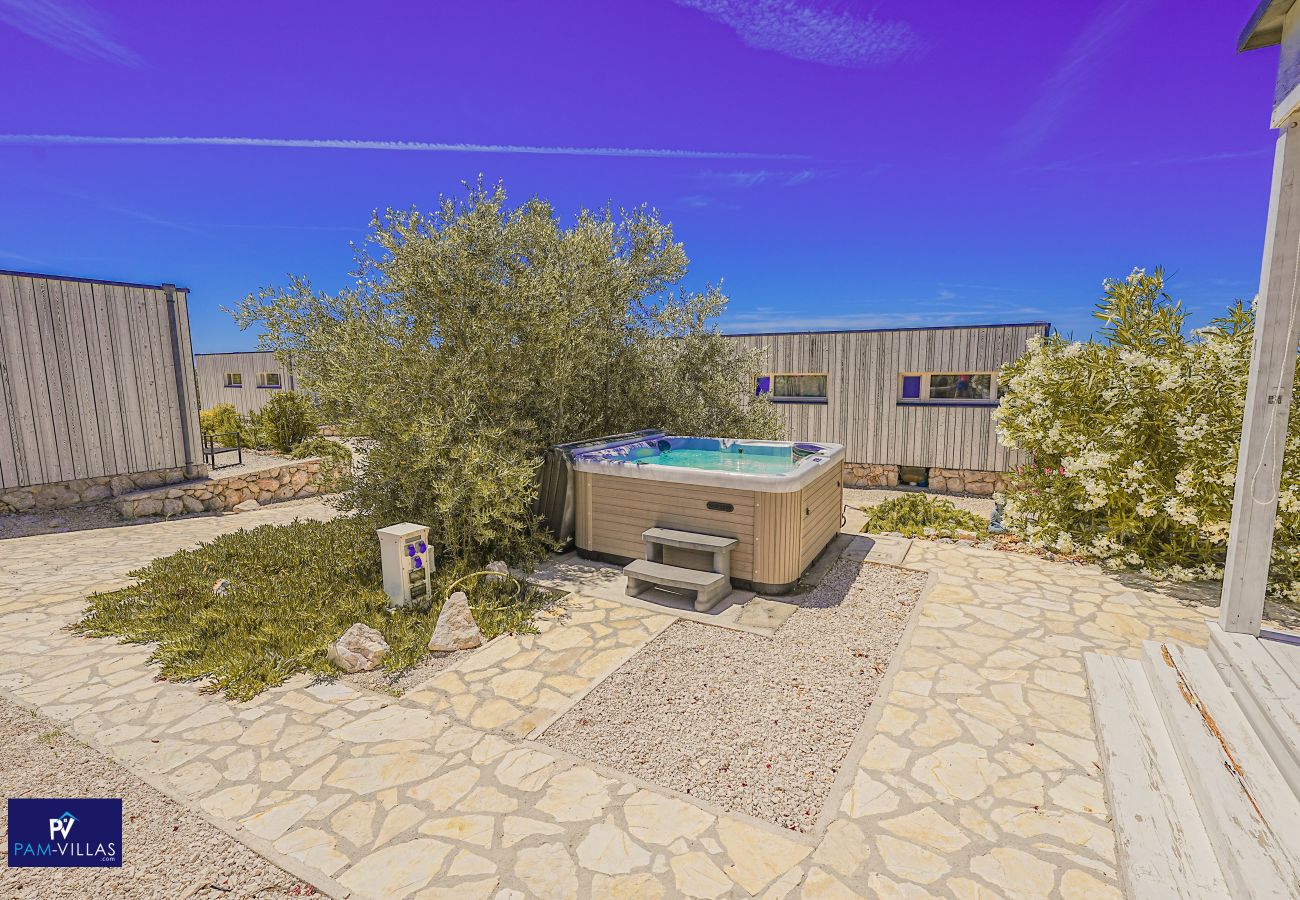 Bungalow/Linked villa in Drage - BUQEZ ECO RESORT - Villa 3 - by the sea
