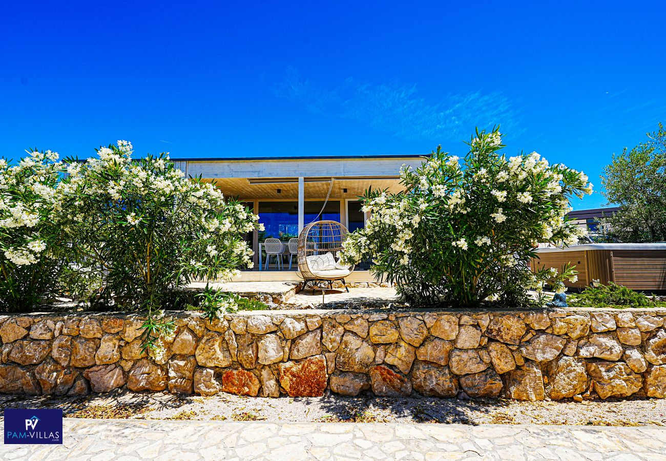 Bungalow/Linked villa in Drage - BUQEZ ECO RESORT - Villa 3 - by the sea