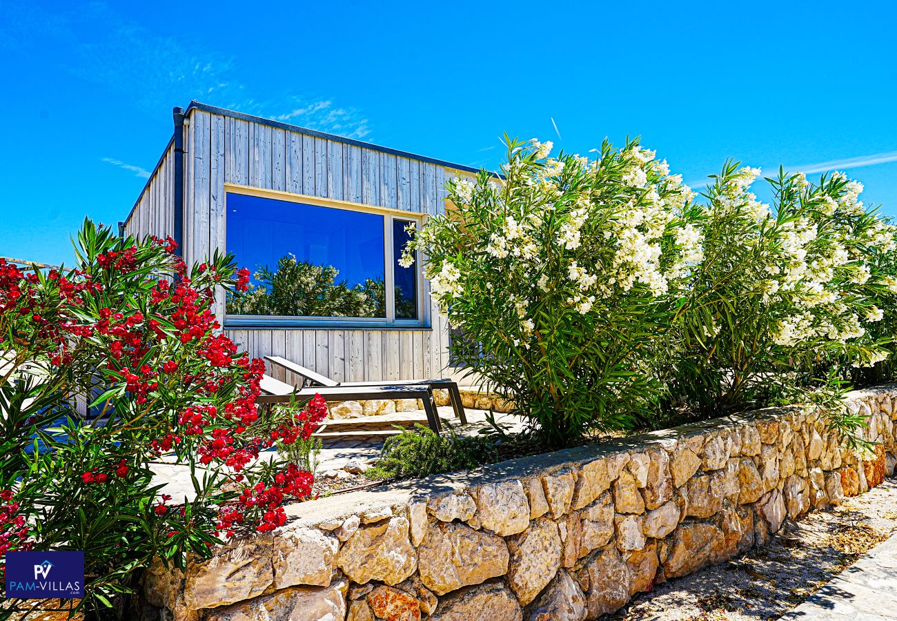 Bungalow/Linked villa in Drage - BUQEZ ECO RESORT - Villa 3 - by the sea