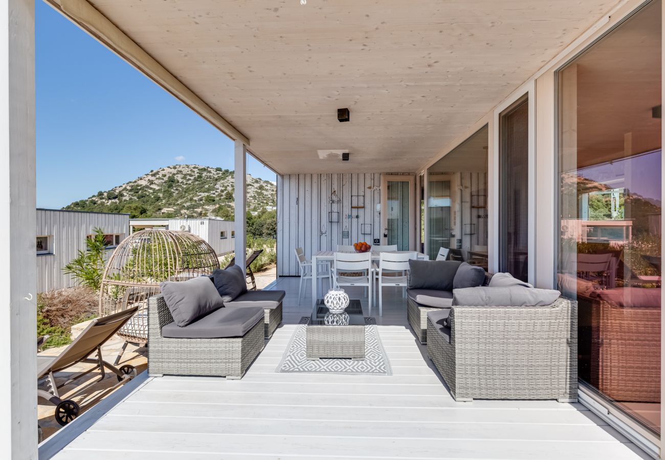 Bungalow/ verbunden mit der Villa in Drage - BUQEZ ECO RESORT - Villa 3 - Direkt am Meer