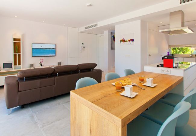 Villa in Alcudia - Chalet PAM - 1. Linie zum Meer - 200m Strand Villa in Alcudia - Chalet PAM - 1. Linie zum Meer - 200m Strand