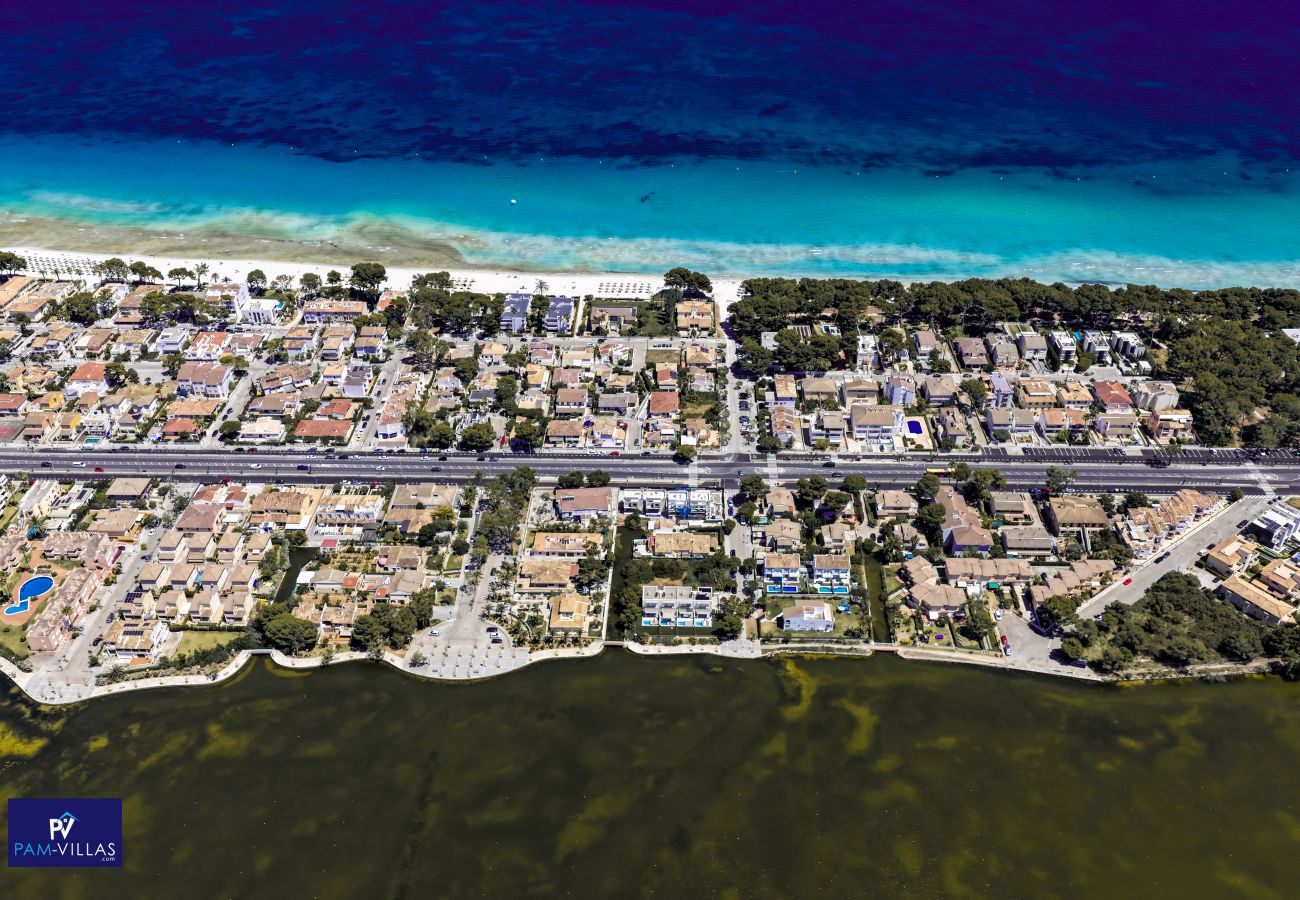 Villa in Alcudia - Chalet PAM - 1. Linie zum Meer - 200m Strand