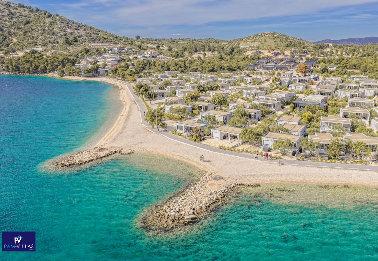 Ferienhaus in Drage - BUQEZ ECO RESORT - Villa 81 - Direkt am Strand