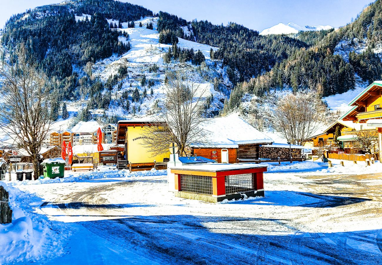 Das ist der verzauberte Blick von diesem Apartment über die Berge -bild schön, nicht wahr?