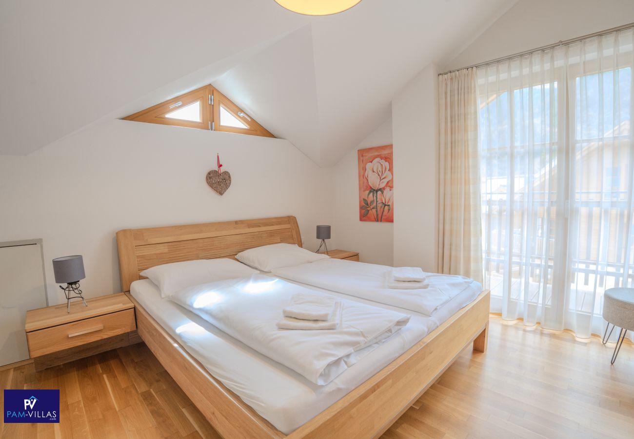 Ferienwohnung in Rauris - Modern Mountain Penthouse - an der Skipiste