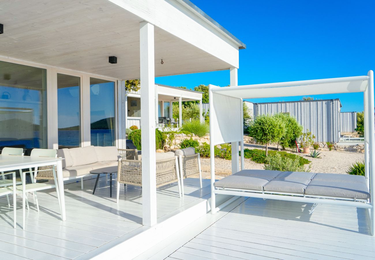 Villa in Drage - BUQEZ ECO RESORT - Villa 22 - Direkt am Strand