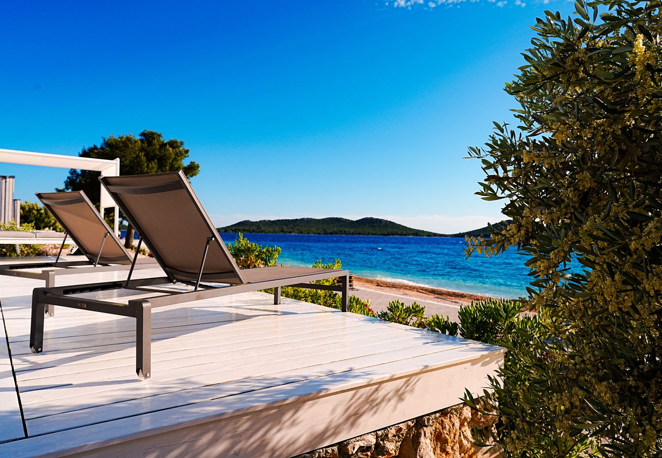 Villa in Drage - BUQEZ ECO RESORT - Villa 22 - Direkt am Strand