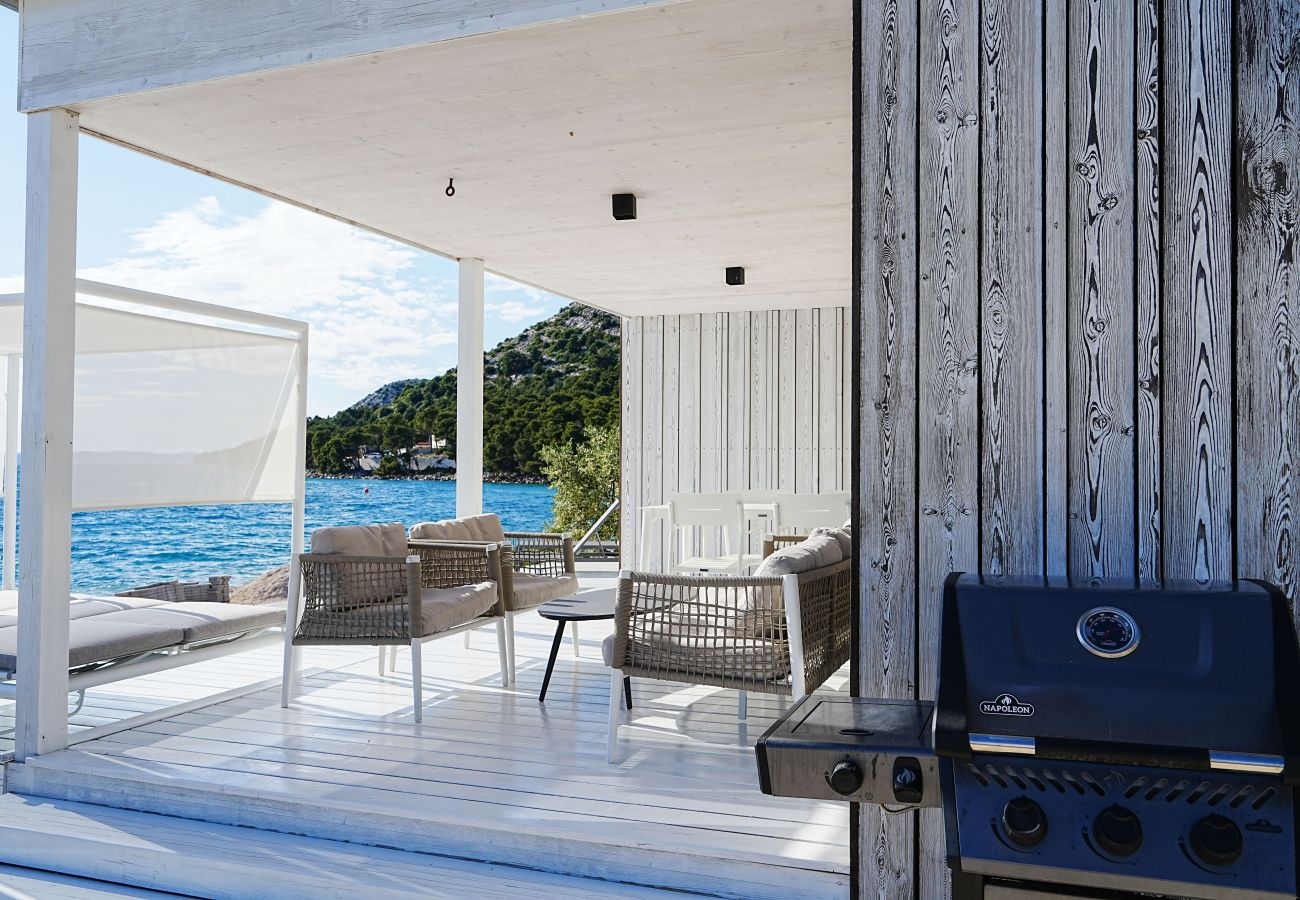 Villa in Drage - BUQEZ ECO RESORT - Villa 22 - Direkt am Strand