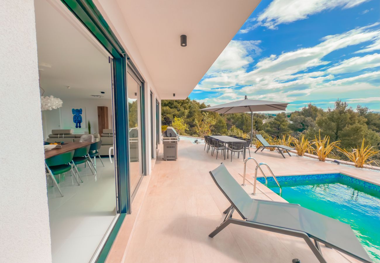 Villa in Primošten - Primosten Hills West - Branded Luxury Villa 