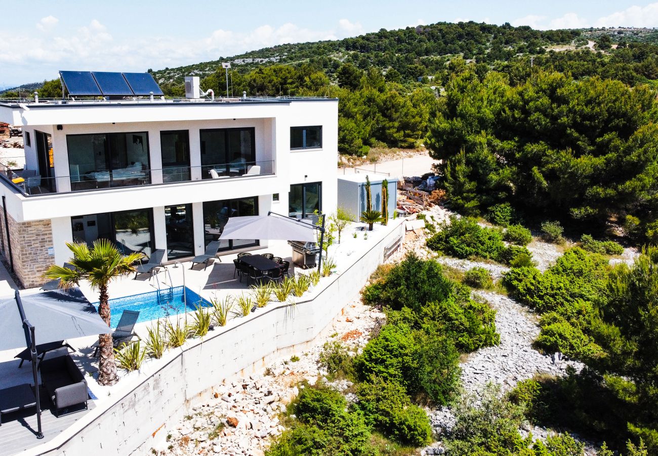 Villa in Primošten - Primosten Hills West - Branded Luxury Villa 