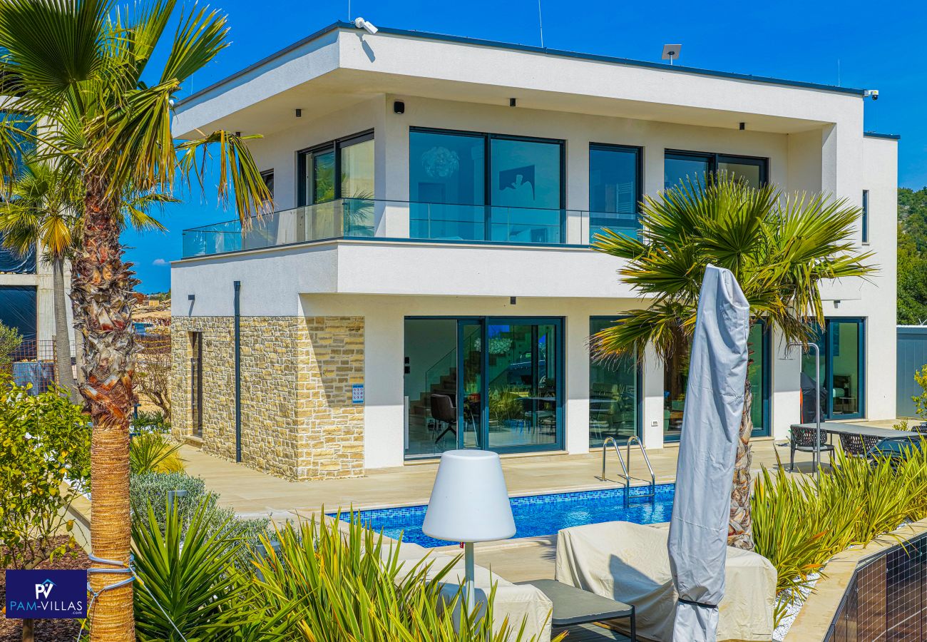 Villa in Primošten - Primosten Hills West - Branded Luxury Villa 