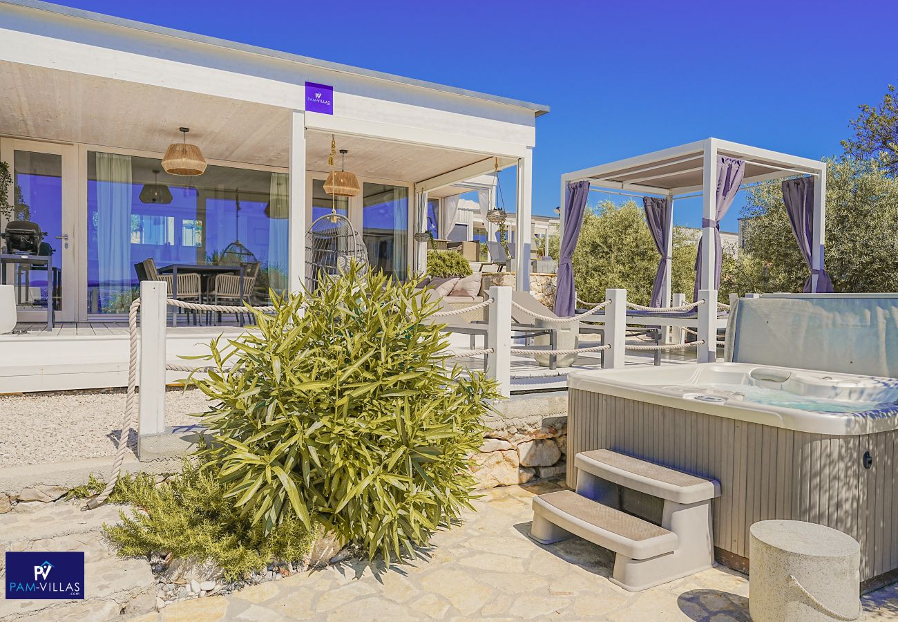 Ferienhaus in Drage - BUQEZ ECO RESORT - Villa 18 - Direkt am Strand