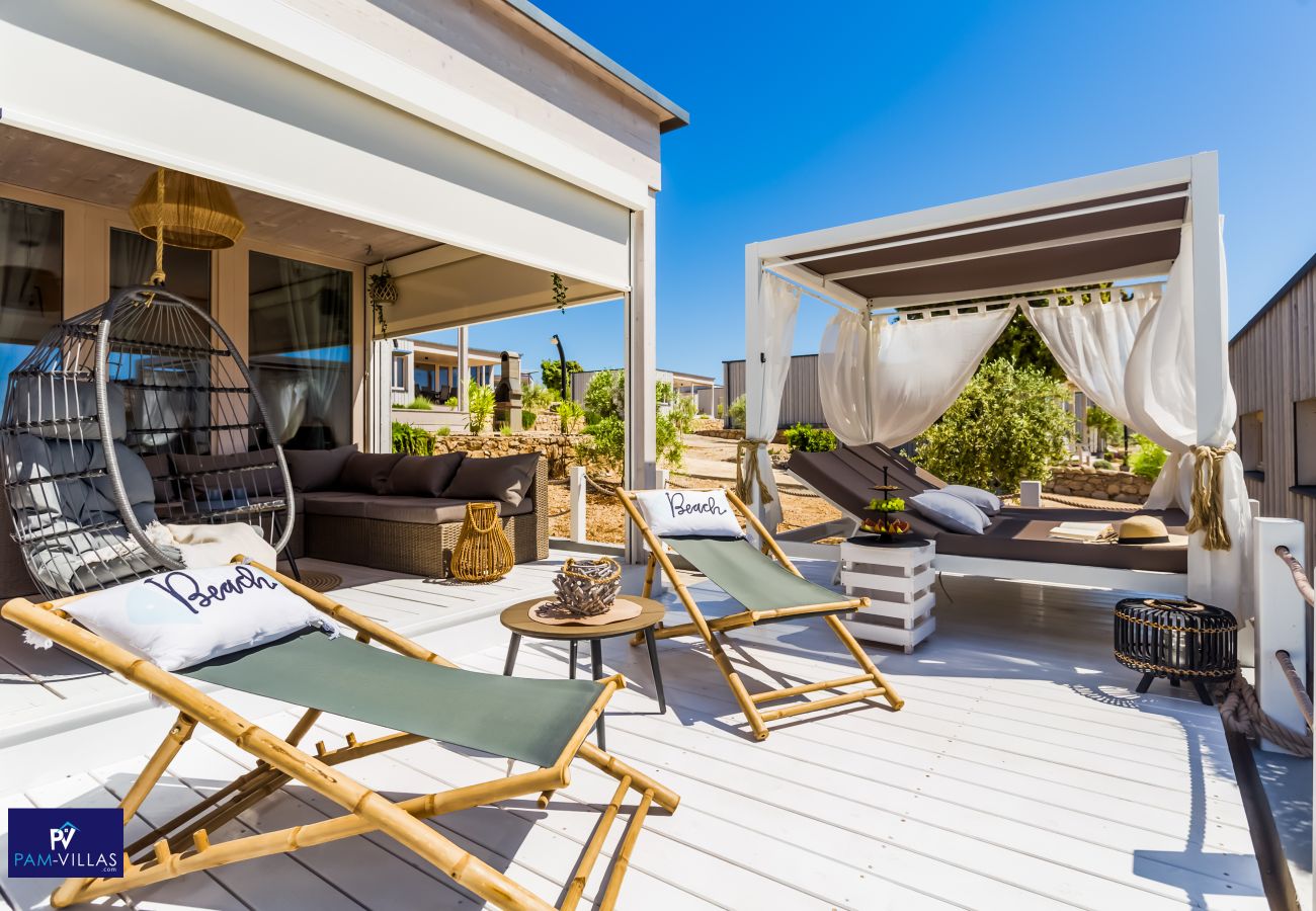 Ferienhaus in Drage - BUQEZ ECO RESORT - Villa 18 - Direkt am Strand
