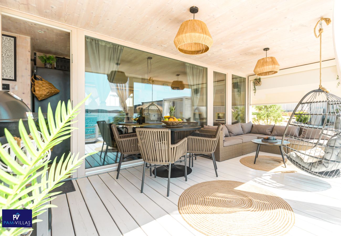 Ferienhaus in Drage - BUQEZ ECO RESORT - Villa 18 - Direkt am Strand