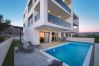 Villa in Šibenik - Villa Ocean Breeze - Meerblick - zwei Küchen Villa in Šibenik - Villa Ocean Breeze - Meerblick - zwei Küchen