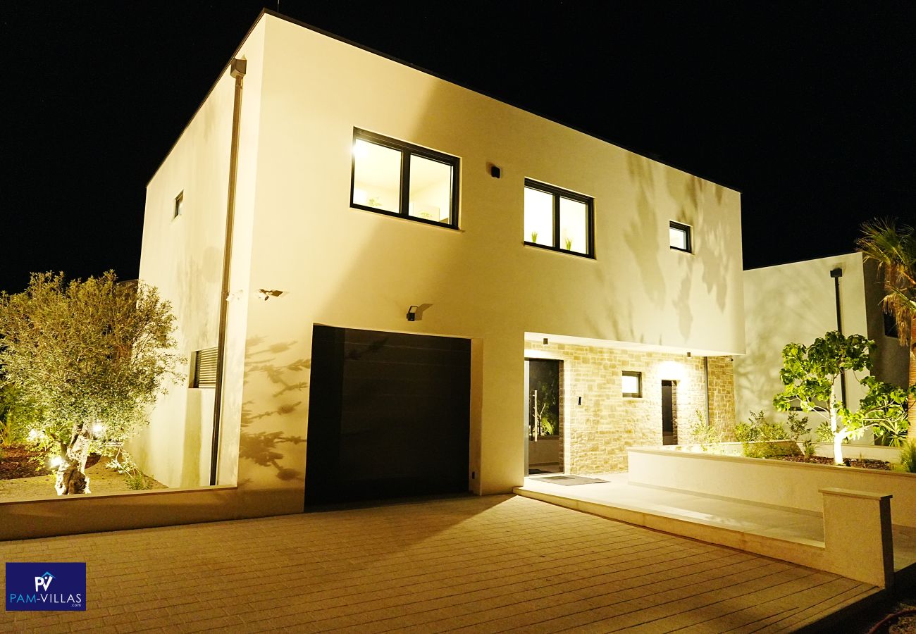 Villa in Primošten - Primosten Hills South - Adriatic Heights Villa